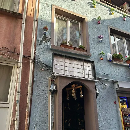 Old Sultanahmet Apartment *